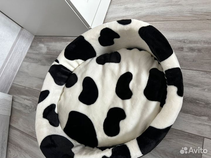 Лежанка для маленьких собак