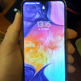 Samsung Galaxy A50, 6/128 ГБ