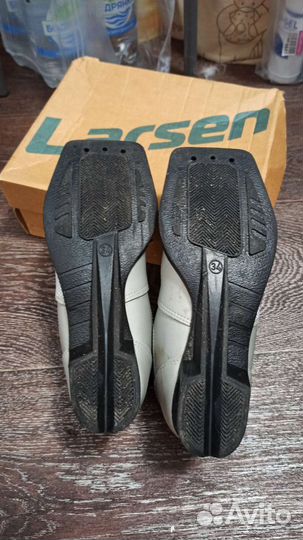 Лыжные ботинки