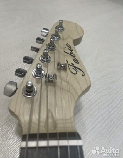 Электро гитара