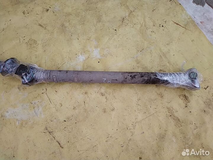 Карданный вал hummer H2 hummer h2