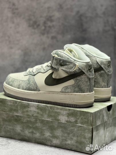 Кроссовки Nike Air Force 1 High зимние (Арт.18078)