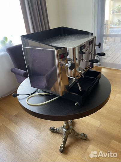 Профессиональная кофемашина