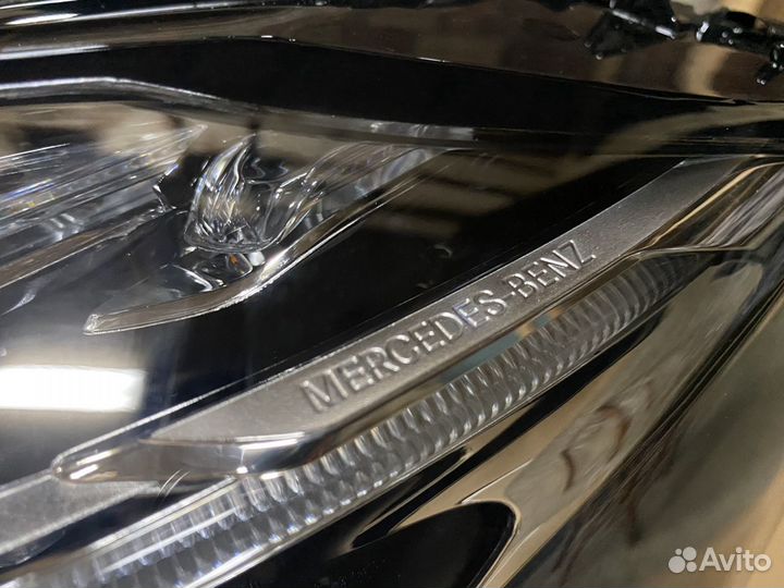 Фара Mercedes Левая W205 C-Class