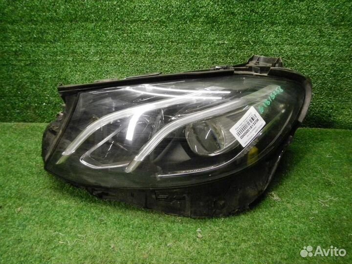 Фара левая Mercedes-Benz E-Class