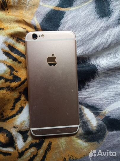 Телефон iPhone 6s