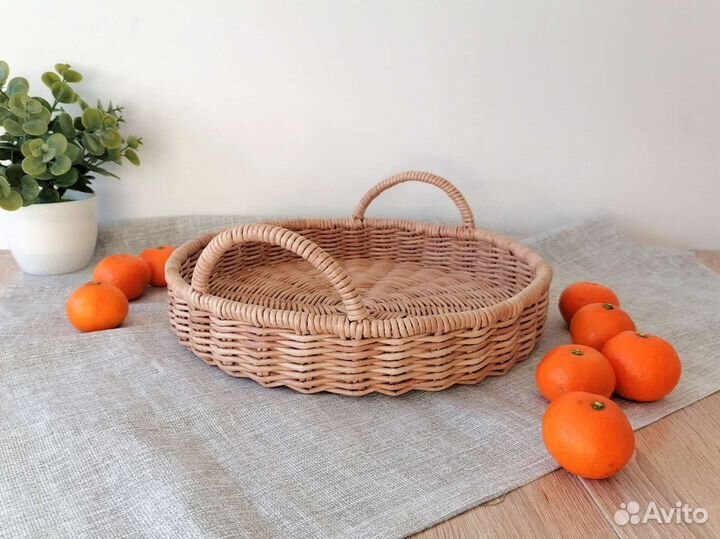 Плетёный поднос ручной работы