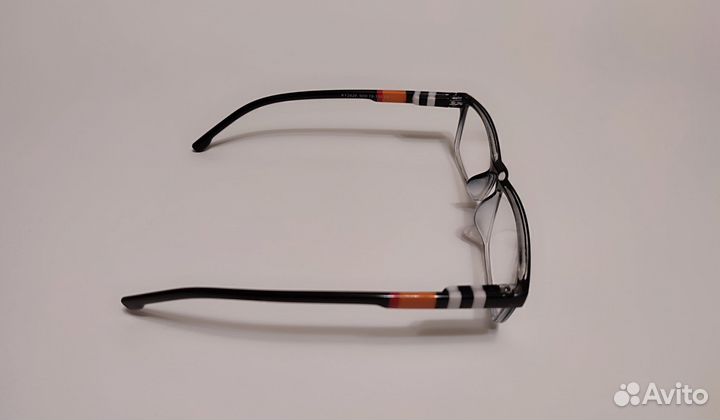 Очки для зрения + 1