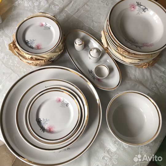 Сервиз столовый СССР Хризантема из 30 предметов