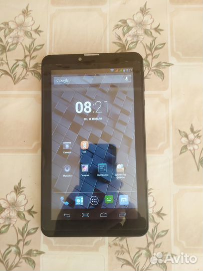 Планшет-телефон Ritmix RMD-753