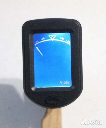 Тюнер для гитары, скрипки, укулеле