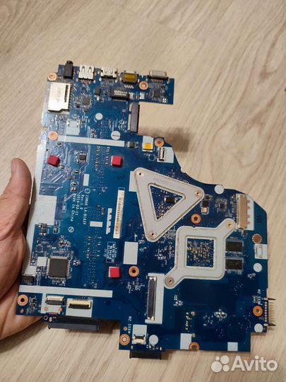 Материнская плата LA-B162P