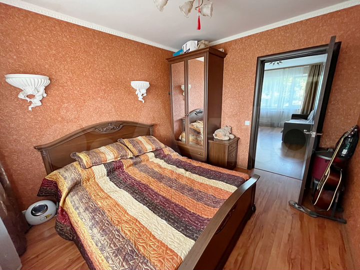 3-к. квартира, 55 м², 3/9 эт.