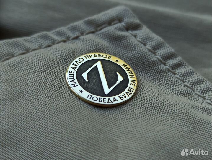 Значок на пиджак 