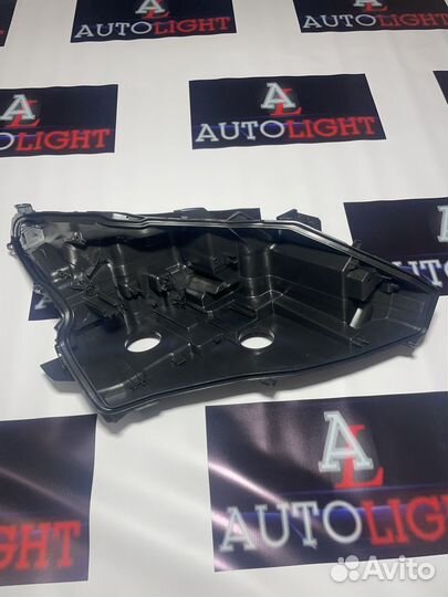 Корпуса фар Lexus LX570 2015 - 2022 рестайлинг 2