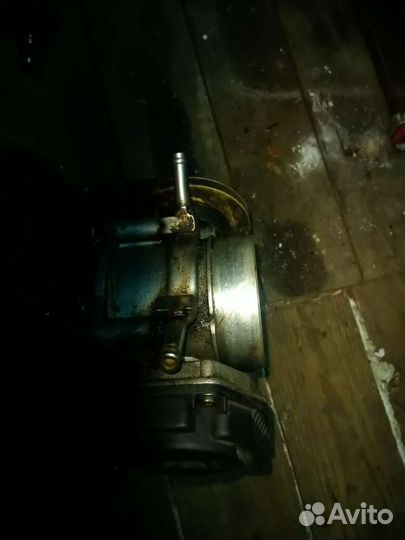 Заслонка дроссельная audi a4 a6 a8 vw passat