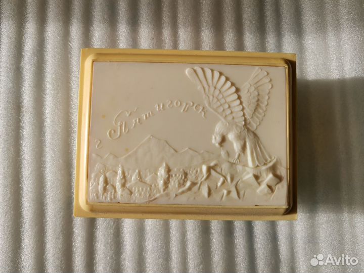 Шкатулка ретро