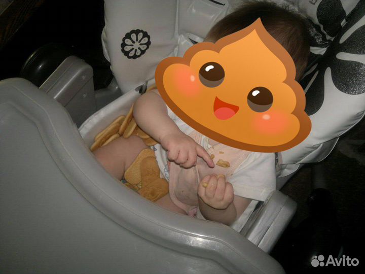 Коляска и столик для кормления фирма Brevi