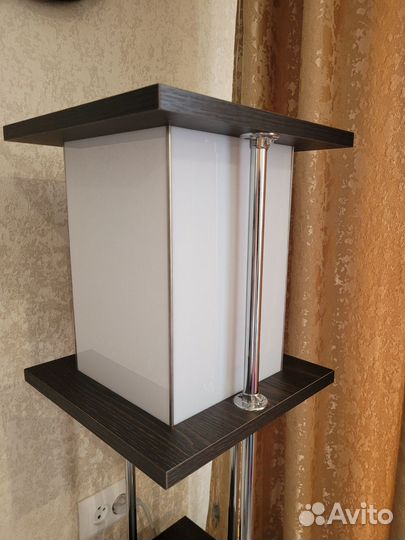 Торшер с полками