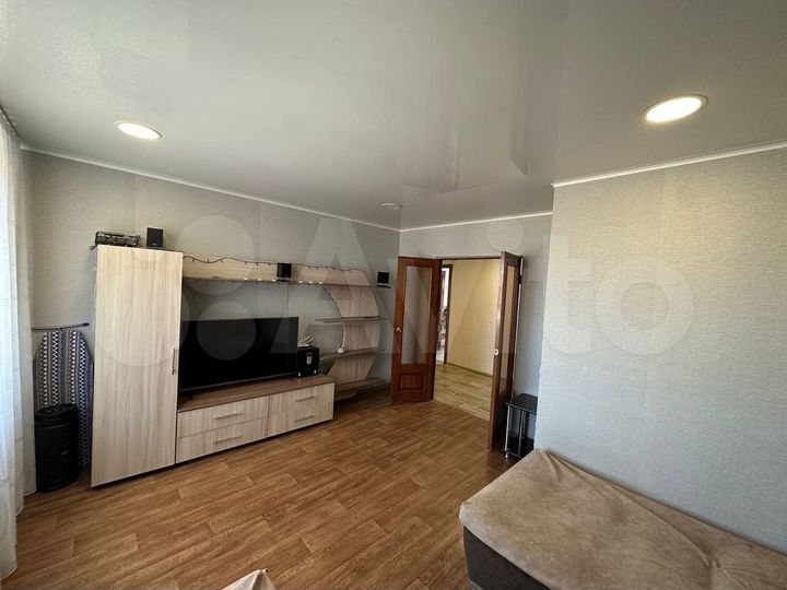 3-к. квартира, 69 м², 3/3 эт.