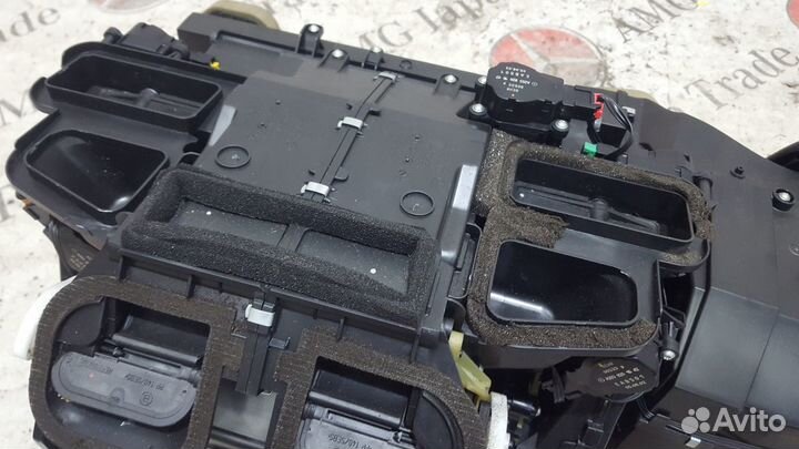 Печка салонная в сборе на Mercedes R230 SL