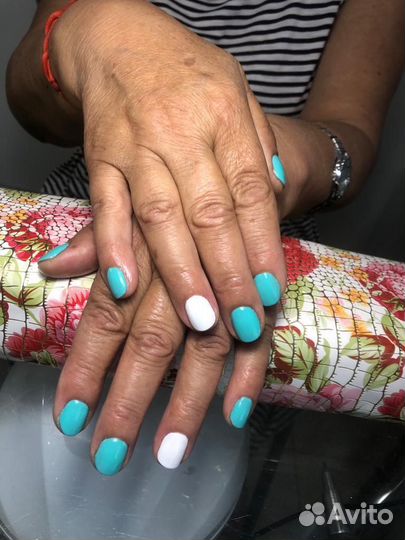 Нужна модель на маникюр