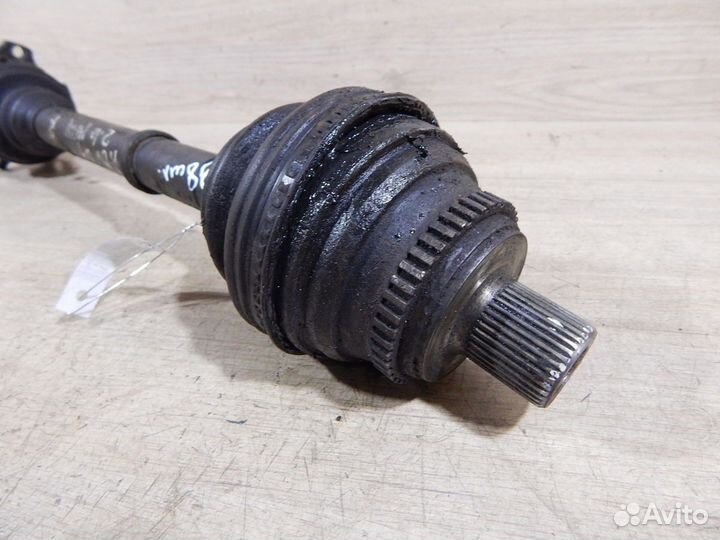 Привод правый Audi 80 B4 2,6 МКПП