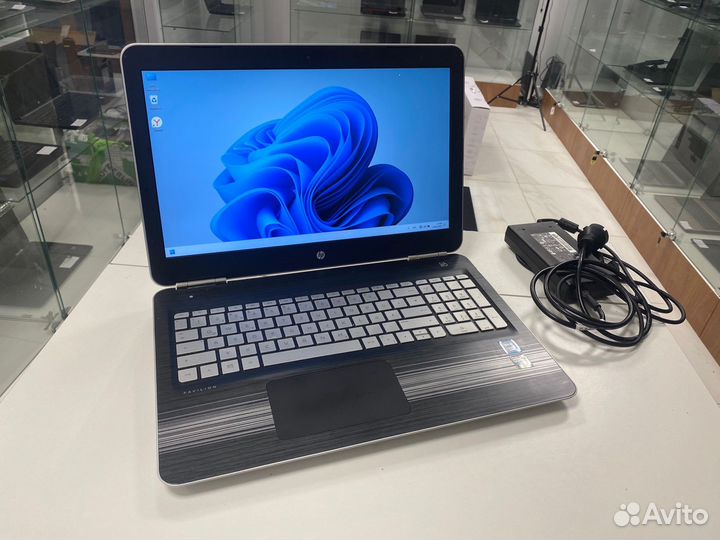 Игровой HP (Core i5-6300HQ/ GTX 950M/ 8gb/ SSD)