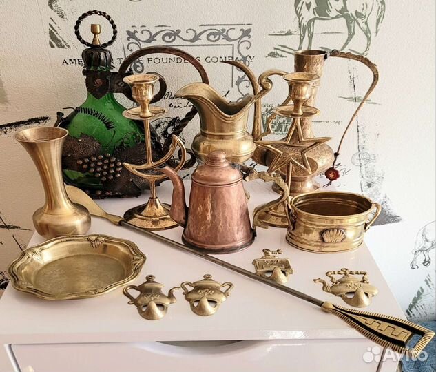 Чайник, кувшин, ваза бронза