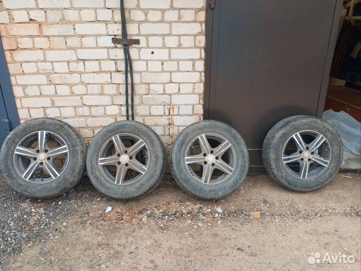 Летняя резина с дисками r16