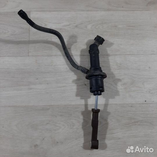 Главный цилиндр сцепления LADA Xray 2018