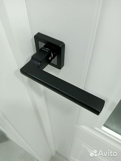 Ручка дверная межкомнатная черная