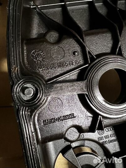 Клапанная крышка 03H103429L VAG