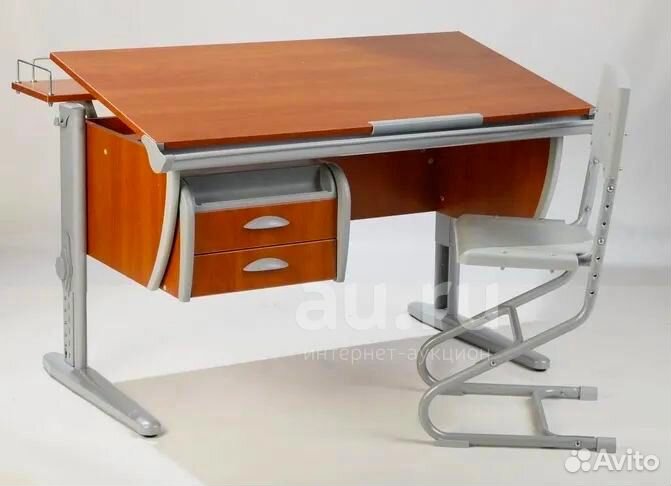 Дэми: растущая парта-трансформер и стул + полки