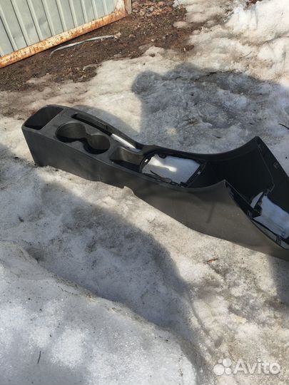 Центральная консоль коробки передач хендай Солярис