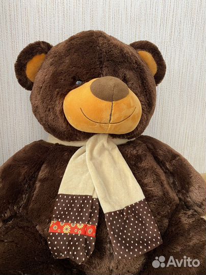 Плюшевый медведь