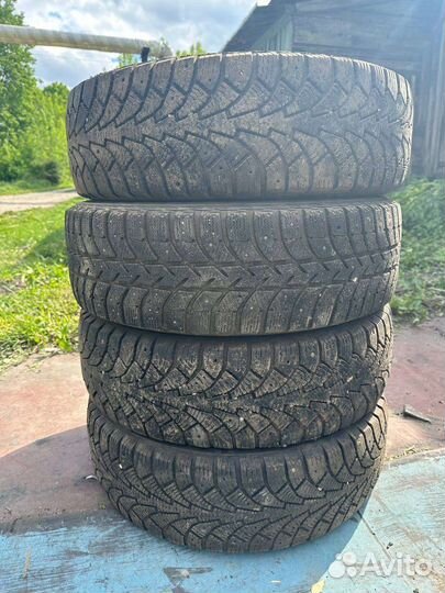 Bridgestone Ice Cruiser 7000 185/70 R14