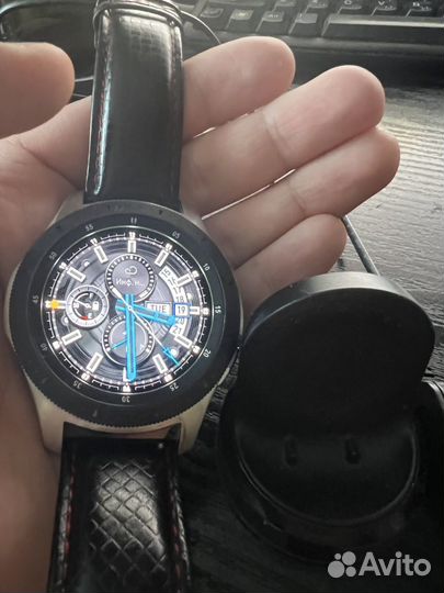 Samsung galaxy watch 46mm SM-r800nzsaser