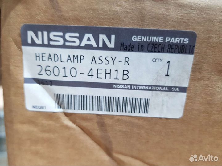 Фара левая Nissan Qashqai J11 260104EH1B