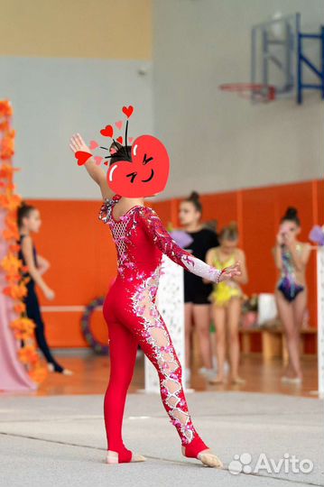 Комбинезон для художественной гимнастики