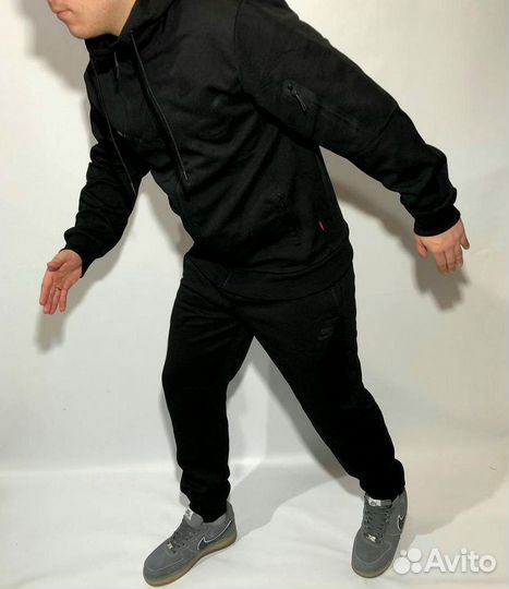 Спортивные костюмы Nike на флисе