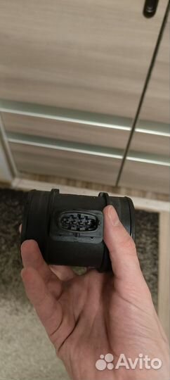 Датчик массового расхода воздуха bosch 0281006291