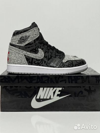 Кроссовки Nike Air Jordan 1