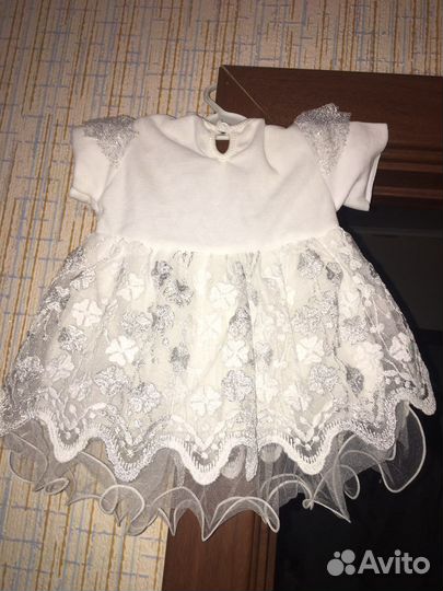 Платье 62 белое для девочки пышное