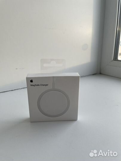 Зарядка на iPhone