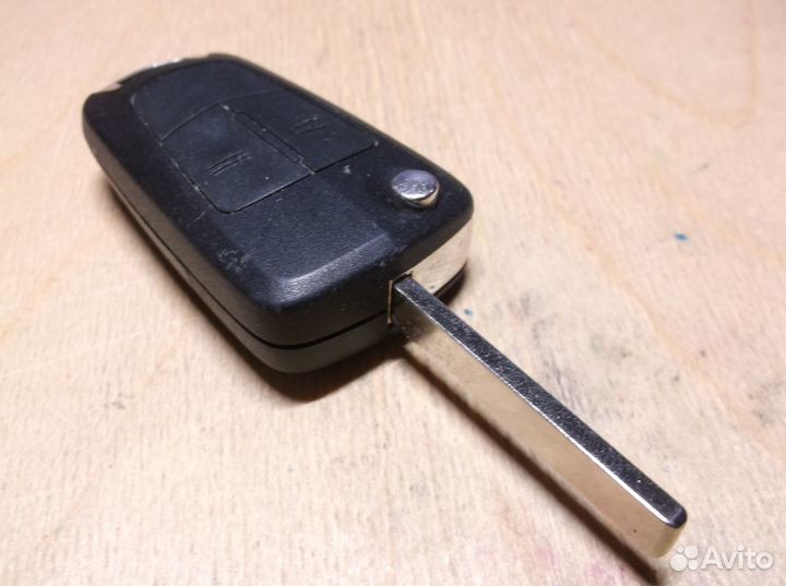 Оригинальный чип ключ Opel Astra H / Zafira B