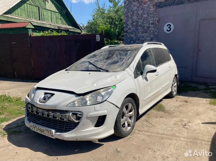 Дверь. Пежо 308 в разбор