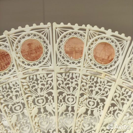 Советский винтажный веер, с видами Москвы