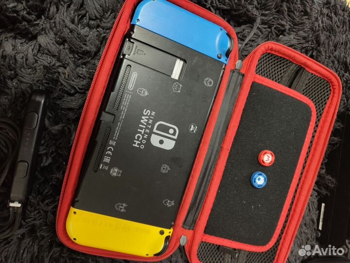 Nintendo Switch Rev. 2 Fortnite Edition