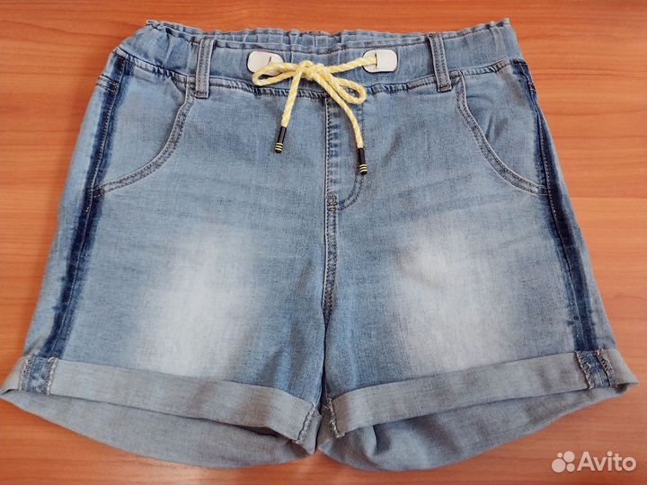 Джинсовые шорты